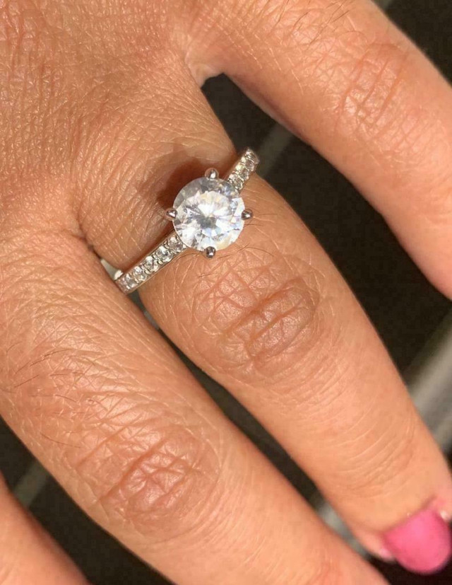 Brand New 14K White Gold Engagement Ring (Size 6)  with CZ Center Stone and Natural Diamonds on Sides in Jewellery & Watches in Markham / York Region