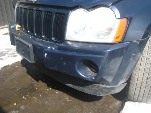 2005 2006 Jeep Grand Cherokee 3.7L 4X4 Automatic pour piece # for parts # part out in Auto Body Parts in Québec - Image 3