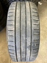 4 pneus dété P255/45R20 105V Nokian One 44.5% dusure, mesure 7-6-5-6/32