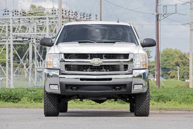 Rough Country 3 Lift Kit for 2001-2010 Chevy Silverado /GMC Sierra 2500HD | FK/FF Codes - 859830 in Other Parts & Accessories in Ontario - Image 4