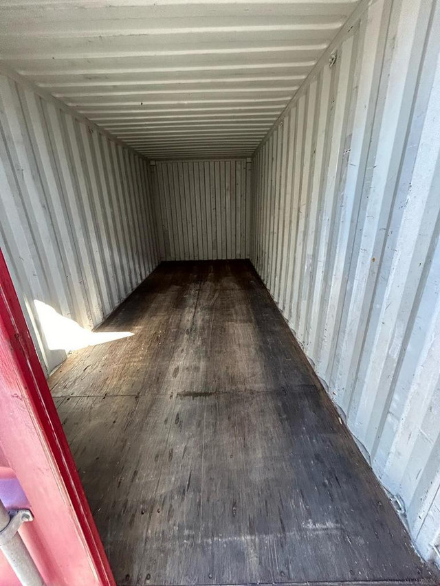 20’ Used Container 209184 in Storage Containers in Chatham-Kent - Image 2