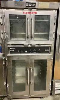 Doyon JA4SC Four Convection 3 Phase Comme Neuf. Electric Convection Oven Like New!