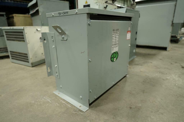 35 KVA - 208D To 400Y/231V 3 Phase Isolation Transformer (981-0244) in Other Business & Industrial - Image 3