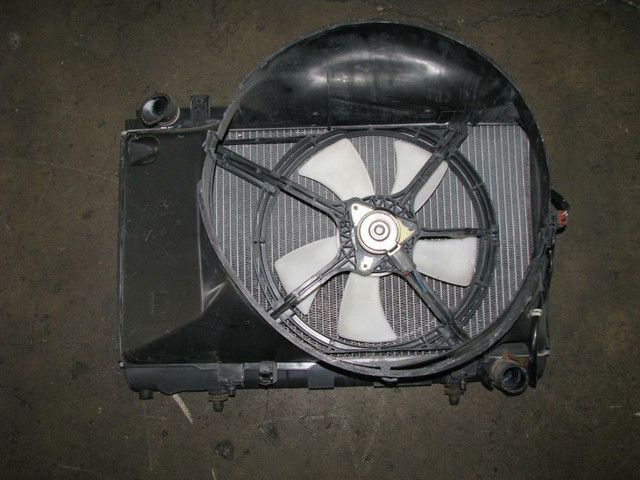 JDM Nissan Silvia S15 Radiator with Fan SR20Det Nissan 240sx in Other Parts & Accessories in Alberta - Image 3