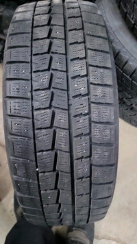 4 pneus dhiver P205/55R16 94T Dunlop Winter Maxx 29.0% dusure, mesure 9-7-8-7/32
