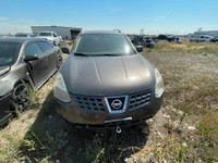We have a 2009 Nissan Rouge in stock for parts only.