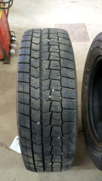 4 pneus d'hiver P205/65R16 95T Dunlop Winter Maxx 12.0% d'usure, mesure 10-10-9-10/32