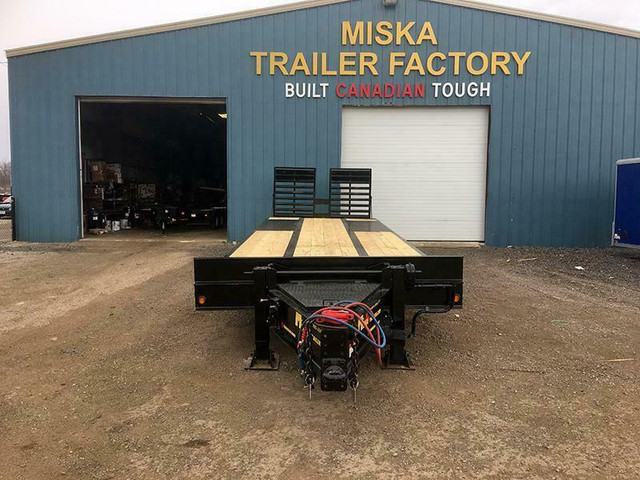 20 Ton Tag Equipment Float Trailer with Air Brakes - Canadian Made in Heavy Equipment Parts & Accessories - Image 2