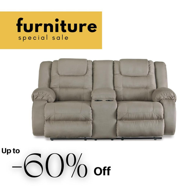 Power Reclining Loveseat with Console on Sale !! in Chairs & Recliners in Oakville / Halton Region - Image 4