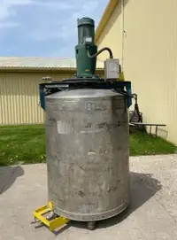 Stainless-steel Mixing Tank with Control Switch