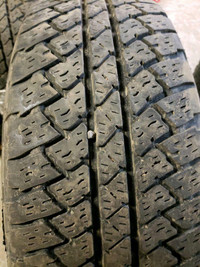 4 pneus d'été P255/70R18 112S Bridgestone Dueler A/T RH-S 48.0% d'usure, mesure 7-7-7-7/32