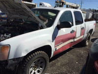2007 Gmc Sierra 1500 Crew Cab 4x4 5.3L 65000km only for parts outing