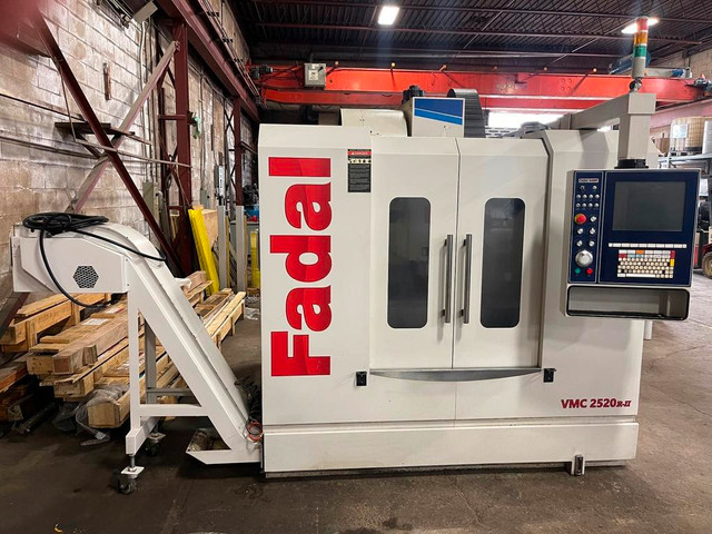 25.5X, 20y, 20Z, Fadal, Model VMC-2520R-II, 2017, CNC Vertical Machining Center in Other Business & Industrial