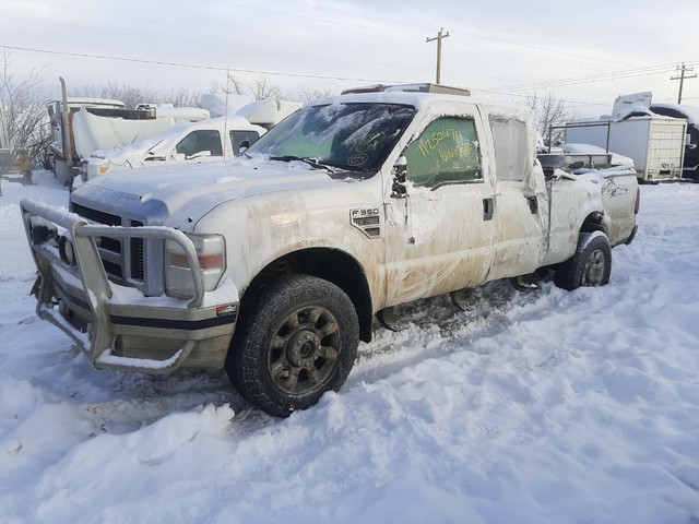 2008 Ford F350 6.4L 4x4 For Parting Out in Auto Body Parts in Manitoba