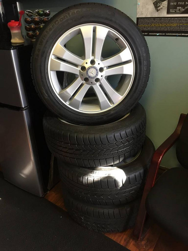 19in MERCEDES-BENZ ML OEM USED WINTER RUNFLAT PACKAGE 255/50R19 CONTINENTAL 4x4 WINTERCONTACT SSR OEM RIMS TREAD 95% in Tires & Rims in Ontario