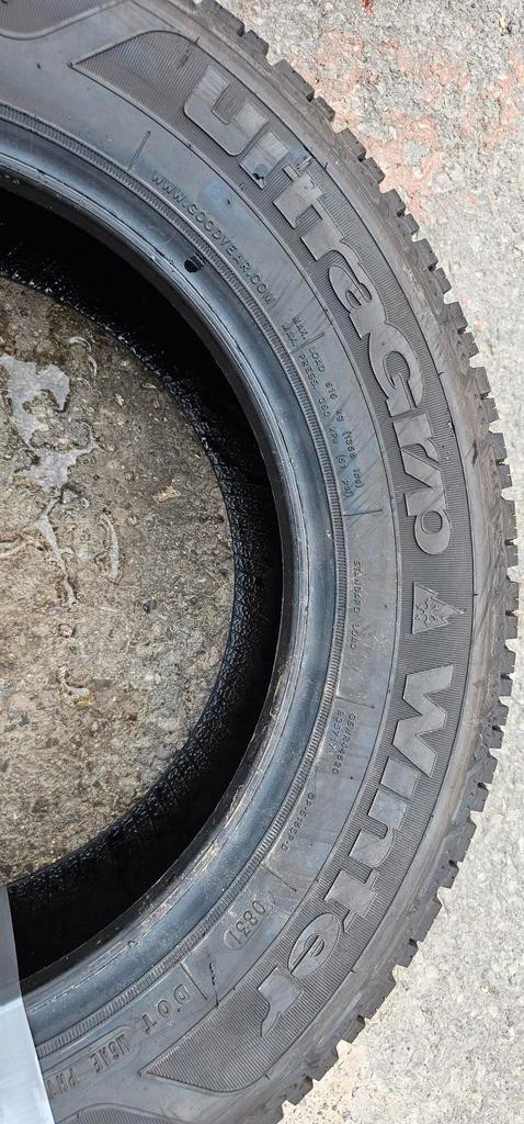 195/65/15 1 pneu hiver goodyear neufs/ take off 90$ installer in Tires & Rims in Greater Montréal - Image 2