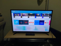 Used 32 Samsung Smart  TV  UN32N5300AF with HDMI 1080p for Sale, Can Deliver