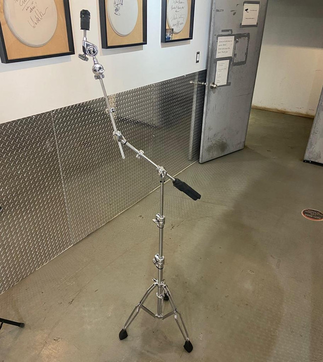 Pearl Boom Stand - BC2030 usagé-used in Drums & Percussion