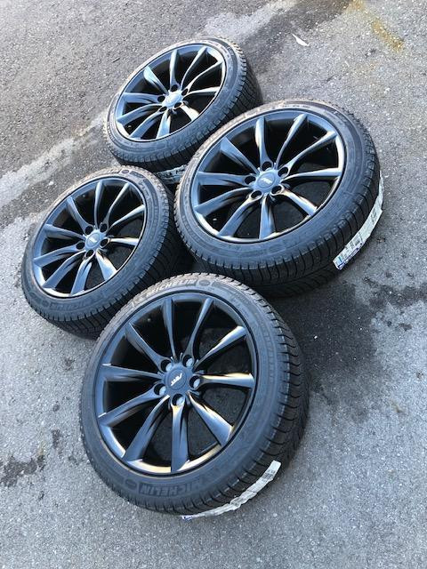 $1850(TAX-IN)- 18Ikon RWTES-01 - TESLA Model Y BLACK Winter / Snow tire Package + 235/55/R18 Bridgestone Blizzak DM-V2 in Tires & Rims in Toronto (GTA) - Image 3