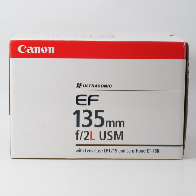 Canon EF 135mm f/2L USM (ID - 1912) in Cameras & Camcorders - Image 2