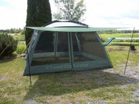 New - LARGE 12X12 YANES SCREEN HOUSE KUCHE GAZEBO TENT WITH RAIN FLAPS -- Quick and Easy to Set Up and Take Down !!!