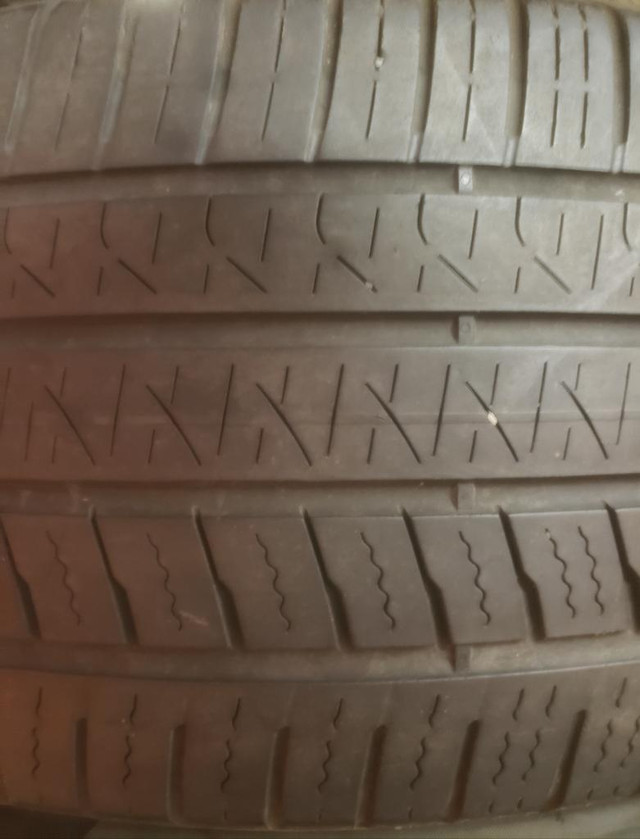 (D93) 1 Pneu Ete - 1 Summer Tire 245-45-18 Pirelli 4/32 in Tires & Rims in Greater Montréal - Image 2