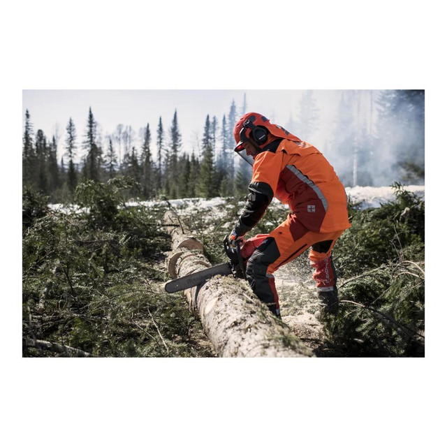 HOC HUSQVARNA 565 GAS CHAINSAW + SUBSIDIZED SHIPPING + 2 YEAR WARRANTY dans Outils électriques - Image 3