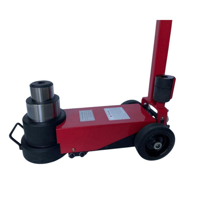 Brand New 30T/60T Flat Pneumatic Jack - Professional Air Hydraulic Floor Jack in Heavy Equipment Parts & Accessories - Image 2