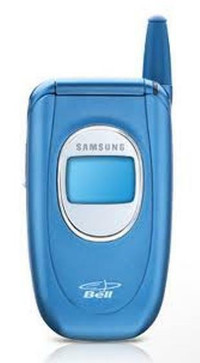 Bell Samsung A860 Flip Phone, in Mint Shape