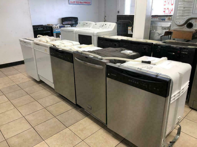 DISHWASHERS NEW UNBOXED SHOWROOM PIECES ALL MAKES AND MODELS IN STOCK!!!! in Dishwashers in Edmonton Area - Image 4
