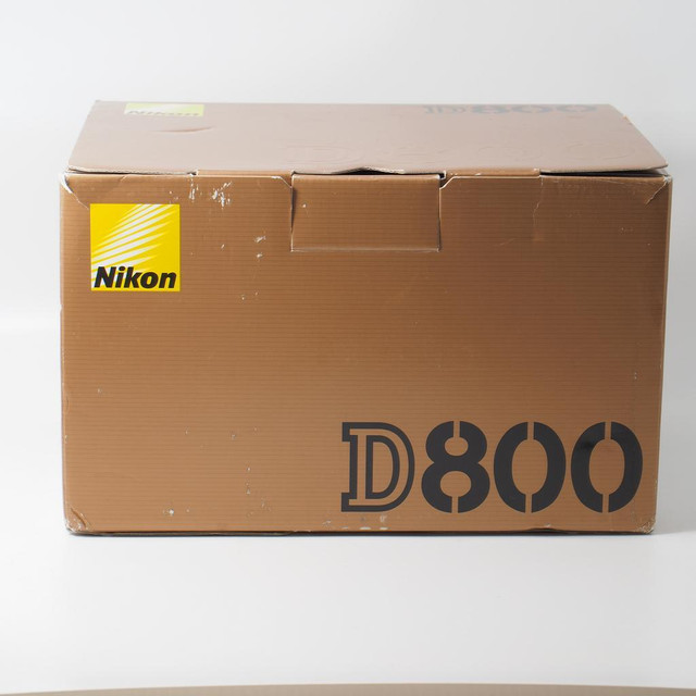 Nikon D800 Body Only *HIGH ACTUATIONS* (ID: C-737 SJ) in Cameras & Camcorders