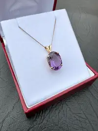 #323 - 10-14k Yellow Gold, Oval Cut Natural Amethyst Pendant &amp; Chain 18”