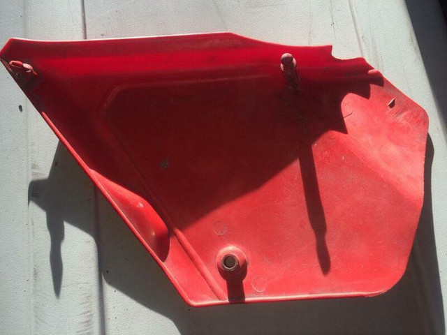 1978 Honda XR250 SideCover in Motorcycle Parts & Accessories in Winnipeg - Image 2
