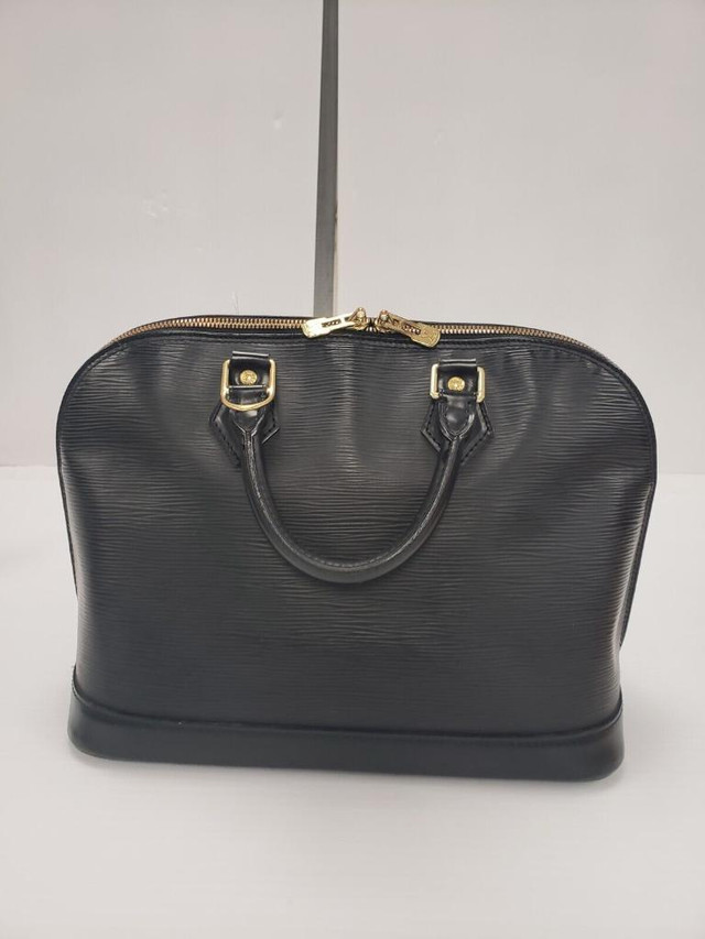 (I-30575) Louis Vuitton Alma Black EPI MM Handbag in Women's - Bags & Wallets in Alberta - Image 3