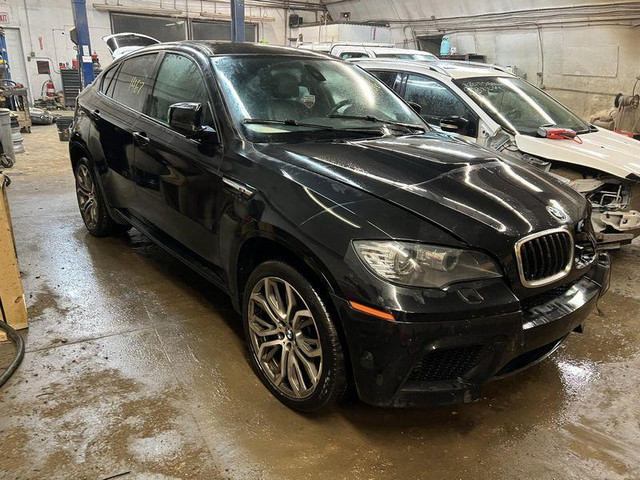 2014 BMW X6 M  Twin Turbo 4.4 Part Out Engine Transmission With Warranty in Engine & Engine Parts