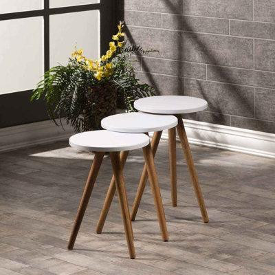 Ebern Designs Walnut Nesting Coffee Tables 3 PCS,Round Side Table With Wooden Legs,Set Of 3 Small Accent Table, Nightsta in Coffee Tables in Québec
