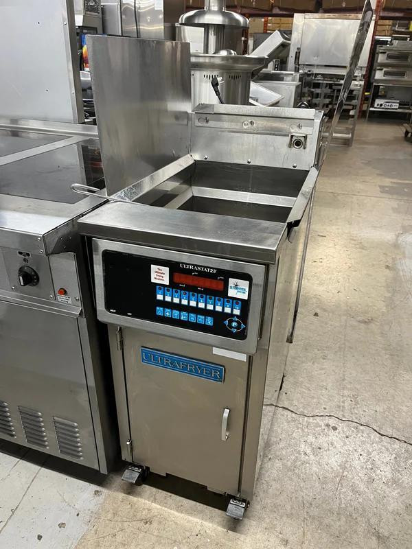 USED Ultrafryer 45 lb Gas Floor Fryer - FOR01681 in Industrial Kitchen Supplies