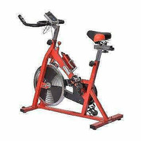 Indoor Cycling Bikes / Indoor Exercise Spin Bicycle Machine RED / Exercise Fitness equipment Brand new