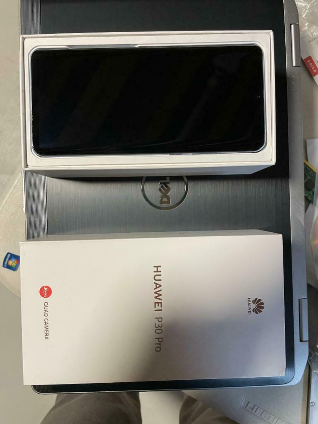 Huawei P30 Pro 128GB Phone Mint Condition box all accessories Unlocked in Cell Phones - Image 4