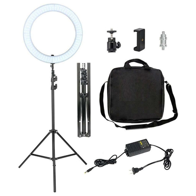 18'' Dimmable Led Light - Temperature 2700K - 5500K - 80W 448 LEDS - Free Shipping Canada Wide in Cameras & Camcorders