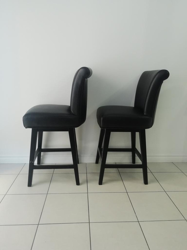 Leather  Bar  Stools in Chairs & Recliners in Kitchener Area - Image 2
