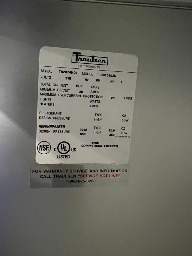 $11k commercial traulsen triple door freezer for only $4500 ! 4 available , can ship anywhere in Industrial Kitchen Supplies - Image 3