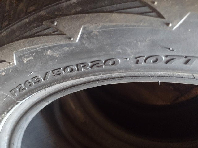 2 pneus d hiver 265/50r20 hankook en très bon état in Tires & Rims in Lévis - Image 2