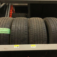215 55 17 4 Kumho SOLUS Used A/S Tires With 75% Tread Left