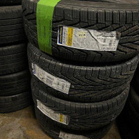 255 60 17 4 GOODYEAR ASSURANCE Tripletred NEW A/S Tires
