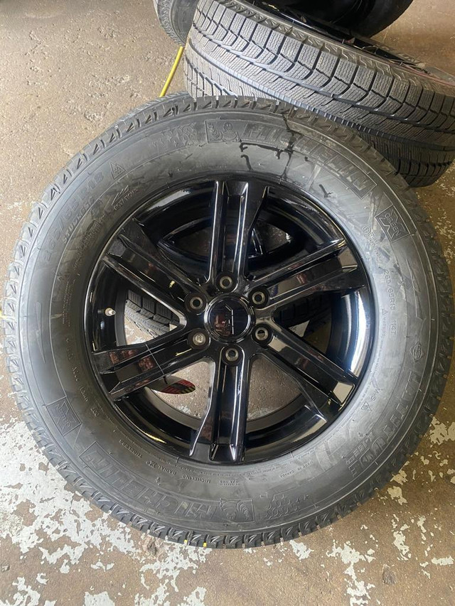 SET OF FOUR BRAND NEW 18 INCH FORD F-150 EXPEDITION REPLICA WHEELS 6X135 + 265 / 65 R18 MICHELIN X ICE WINTER TIRES !! in Tires & Rims in Toronto (GTA) - Image 2