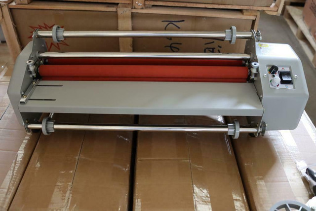 Open Box 17.3inch A2 Size Hot Cold Roll 110V Laminating Thermal Laminator (120056) in Other Business & Industrial in Toronto (GTA) - Image 4