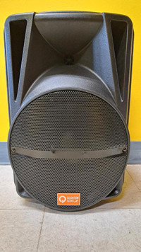 Battery powered PA sound system rentals Lethbridge. Starting at $25.00 per day.