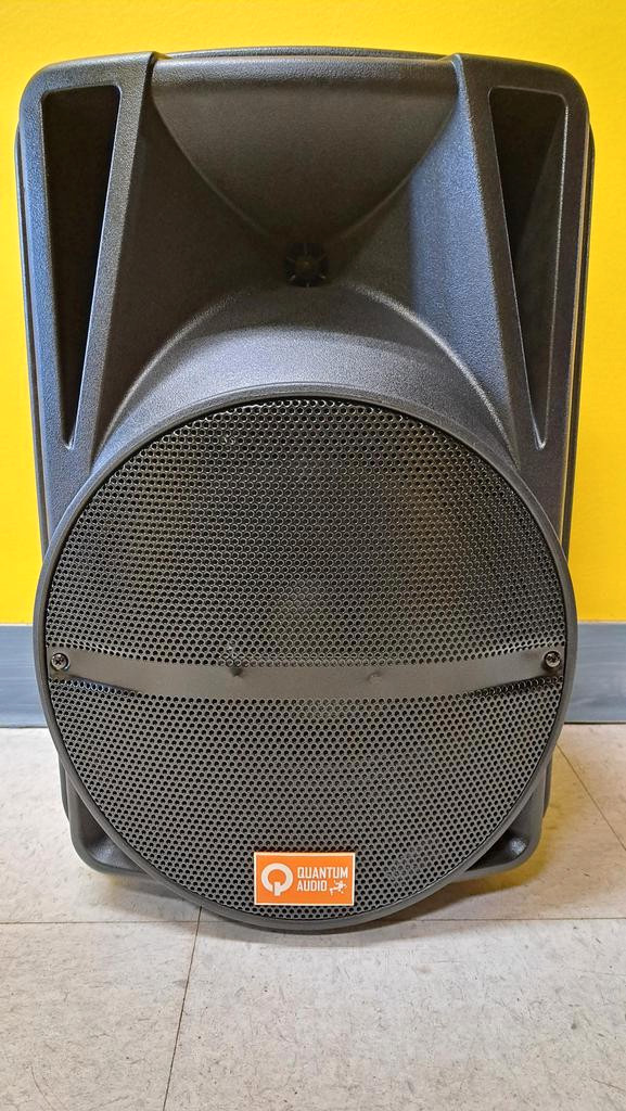 Battery powered PA sound system rentals Lethbridge. Starting at $25.00 per day. in Performance & DJ Equipment in Lethbridge