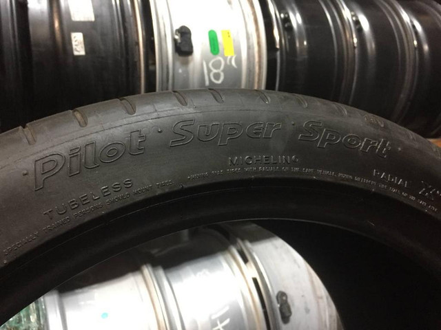 20 inch SET OF 2 (PAIR) USED SUMMER PERFORMANCE TIRES 295/35R20 105Y MICHELIN PILOT SUPER SPORT TREAD LIFE 85% LEFT in Tires & Rims in Toronto (GTA) - Image 3